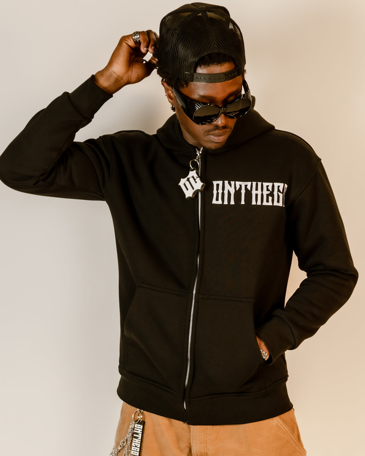 Heavy Cotton Zip-up Hoodie (Black)
